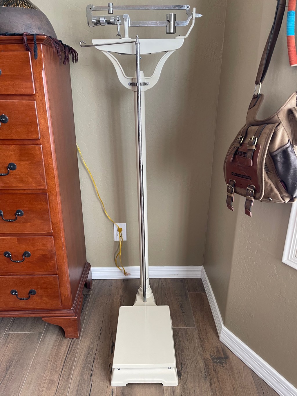 I refurbished a 1930’s Fairbanks Doctor&nbsp;Scale